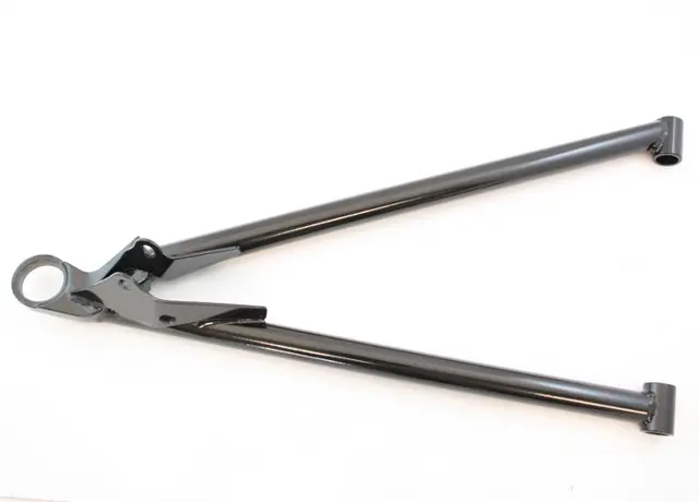 A-Arm - Ski-Doo, Nedre Høyre - Sort OEM: 860509700, 505071088 mm. 