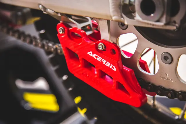 AC Chain Guide 2.0 Honda Crf250/450 Red 