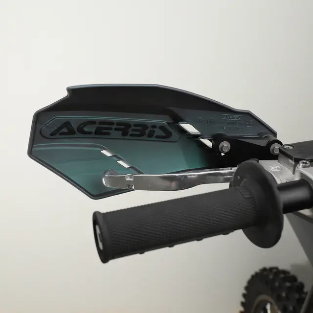 AC Handguard Linear Chameleon 