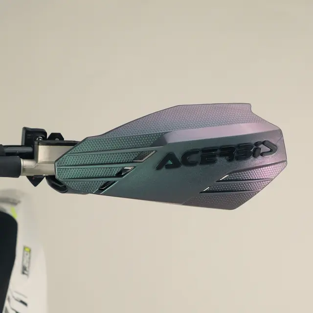AC Handguard Linear Chameleon 