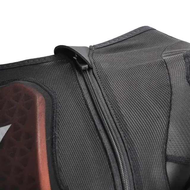 AC Body Armour Flux Air Black, S/M 