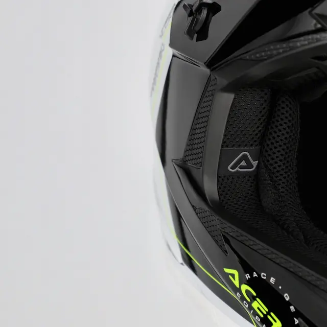 AC Helmets T711, M Black/White 