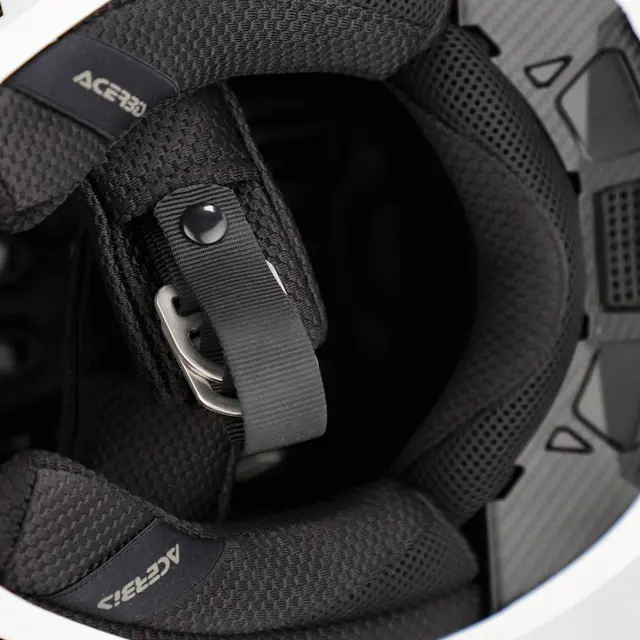 AC Helmets T711, M Black/White 