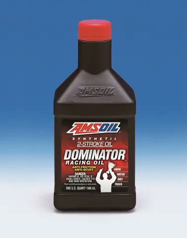 AMSOIL DOMINATOR&#174; Syn. 2-Stroke Olje Quart - 0,946L