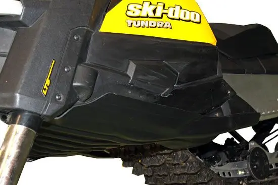 Ski-Doo Heldekkende Bukplate REV-XU Tundra 