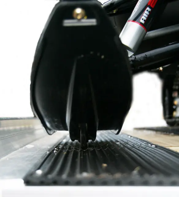 Caliber LowPro Glides Std.9'', 16pk Standard (9") - Dobbeltsett - 16pak. 