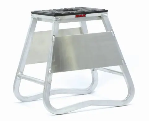 DRC Depotst&#248;tte - H&#248;y 420mm, med Sponsorpanel