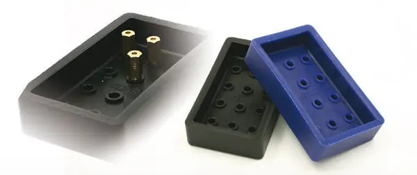 DRC MainJet Holder - Sort Hoveddysebeholder Svart 