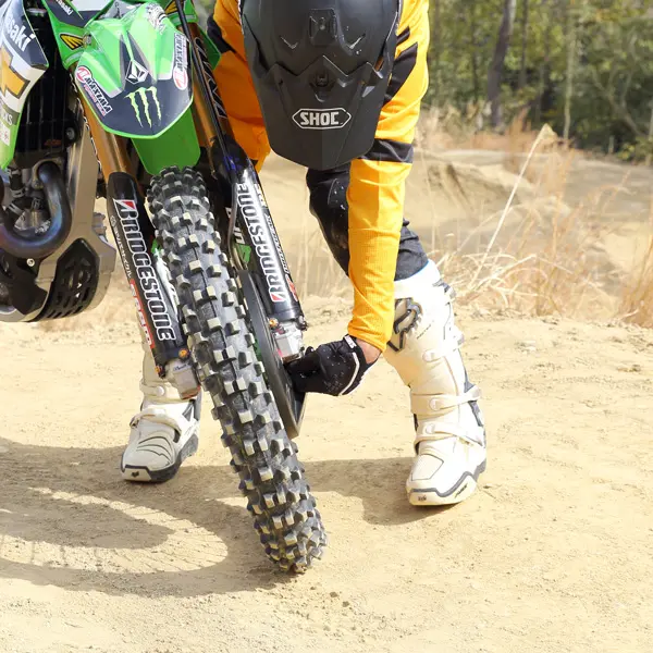 ZETA Justeringsskrue KYB- HQ/KTM/Yama+ For KYB AOS framgaffel, 6trinn 