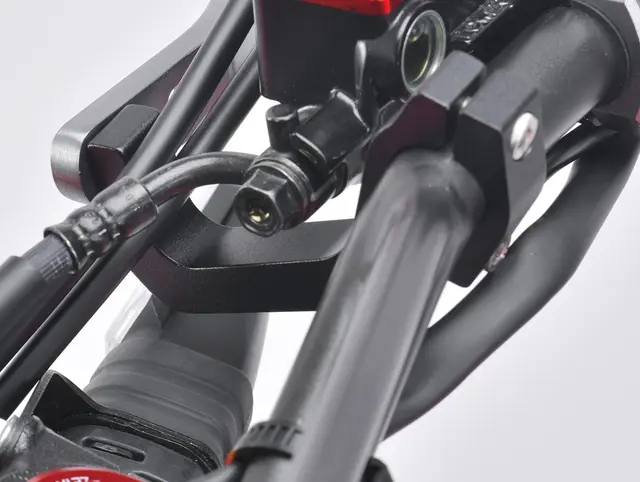 ZETA Armor Håndbeskyttere - CRF250/300 Sort, 2021-> 