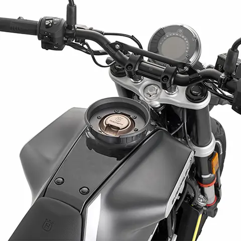 Givi Festesett for Tanklock Tankvesker Husqvarna Svartpilen 125-401 21-22