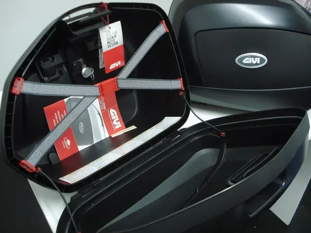 Givi SideveskeMonokey 34L Sort Parvis, PLX/PLXR monteringssett 