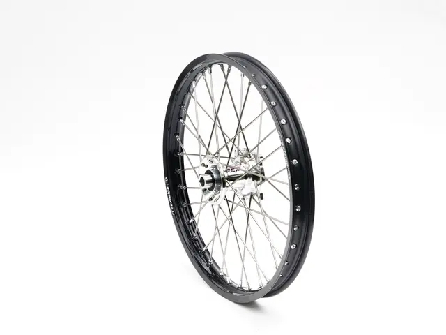 REX 21x1,60 Suzuki Framhjul - 22mm aksel RMZ 250/450, 05->  Sort Ring, Sølv Nav 