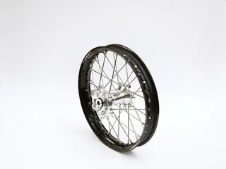 REX 18x2,15 HQ Bakhjul - 22mm aksel Sort Felgring, S&#248;lv Nav SX-F/TC/FC 23-&gt;