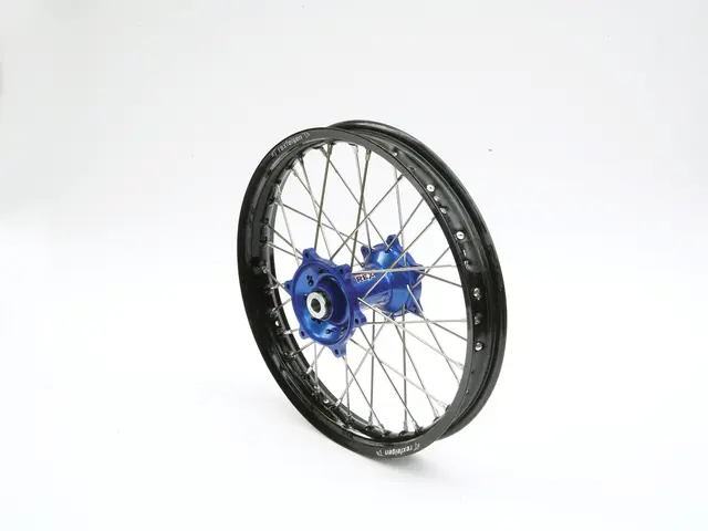 REX 18x2,15 Yamaha Bakhjul - 25mm aksel Svart Ring/ Blått Nav WR/YZF250/450 09-> 