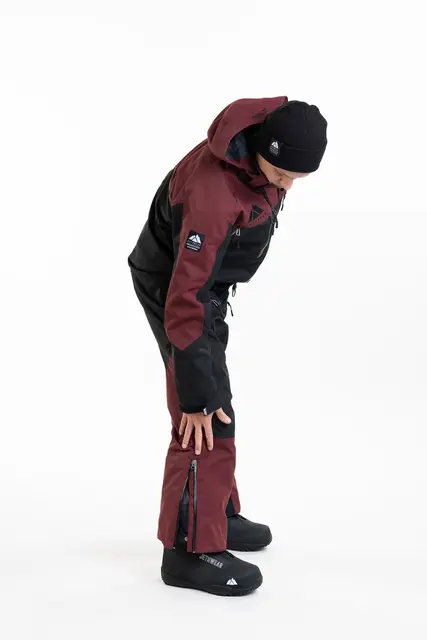 Jethwear - The One V2  Skall Black/Burgundy, L 