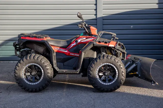 Polaris Sportsman XP1000 2018 Rød, 60 km/t, gått 3526 km / 329 timer 