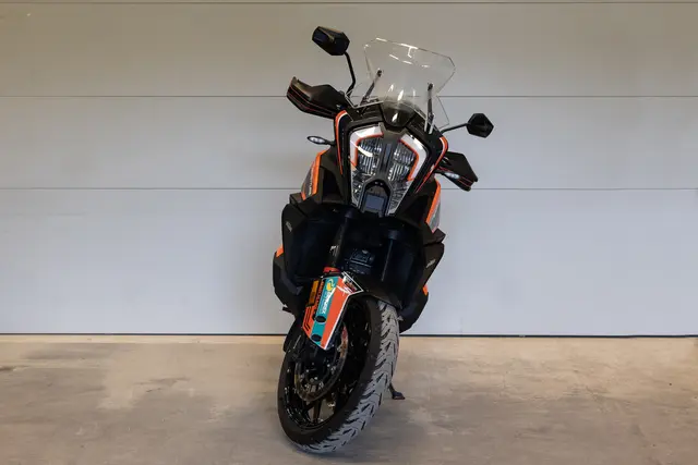 KTM 1290 Super Adventure S 2022 Km.stand:16073 