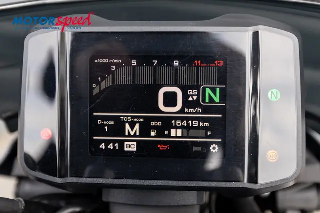 Yamaha MT-09 2021 Power Grey, gått 16419 km 