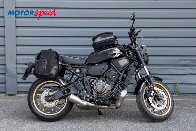 Yamaha XSR 700 Legacy -2022 5082km 