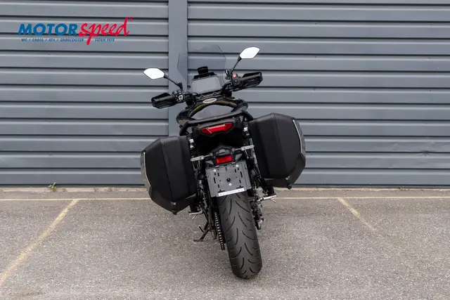 Yamaha Tracer 9 GT+ 2024 Icon Performance 14126 km 