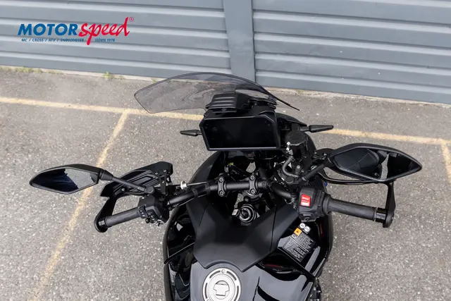 Yamaha Tracer 9 GT+ 2024 Icon Performance 14126 km 