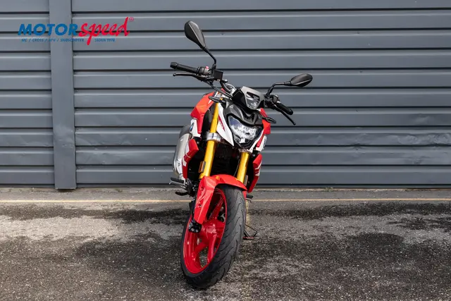 BMW G 310 R 2023 (24) Rød Gått 6920 km 