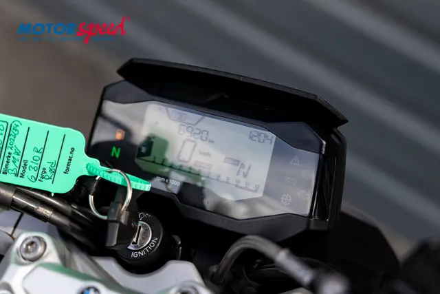 BMW G 310 R 2023 (24) Rød Gått 6920 km 