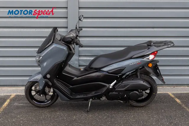 Yamaha N-max 155 2024 Power Grey, gått 7575 km 