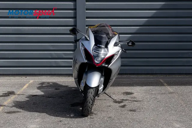 Suzuki GSX1300R Hayabusa 2021 Gått 25165 km 