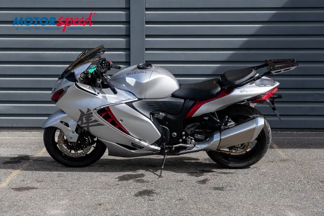 Suzuki GSX1300R Hayabusa 2021 Gått 25165 km 