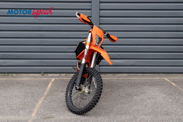 KTM EXC-F 250 Six Days 2019 Gått 4664 km / 190 timer 