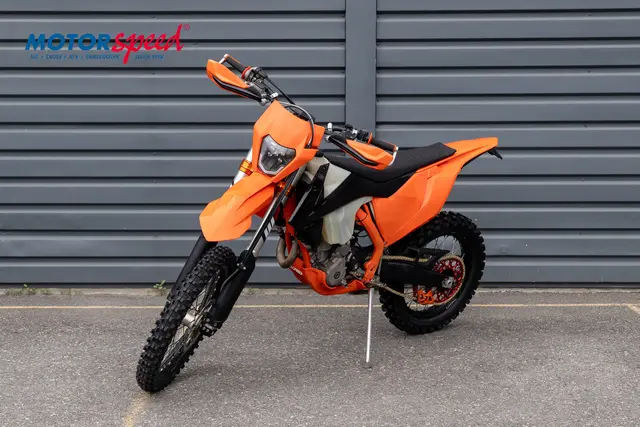 KTM EXC-F 250 Six Days 2019 Gått 4664 km / 190 timer 