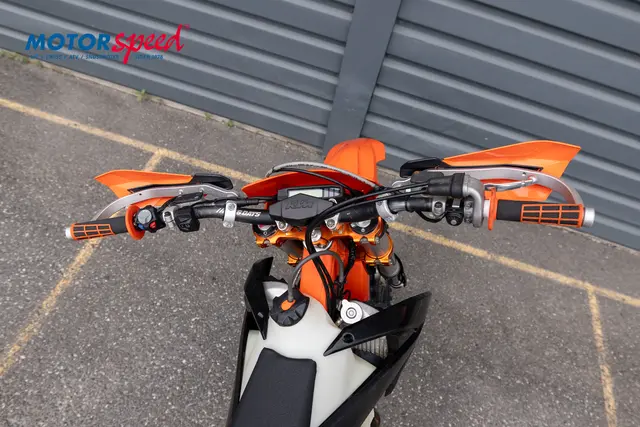 KTM EXC-F 250 Six Days 2019 Gått 4664 km / 190 timer 