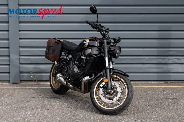 Yamaha XSR Svart 2025/22 4946km 