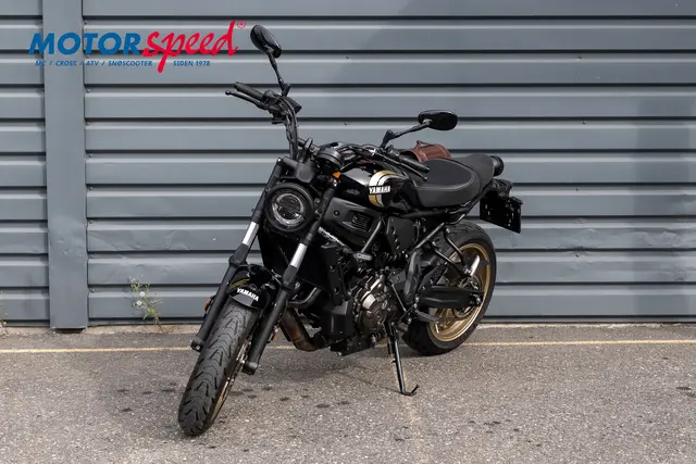 Yamaha XSR Svart 2025/22 4946km 