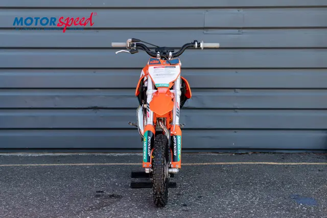 KTM 50 SX FACTORY EDITION 2023 Gått ca 15 timer ( timeteller 2,3t) 
