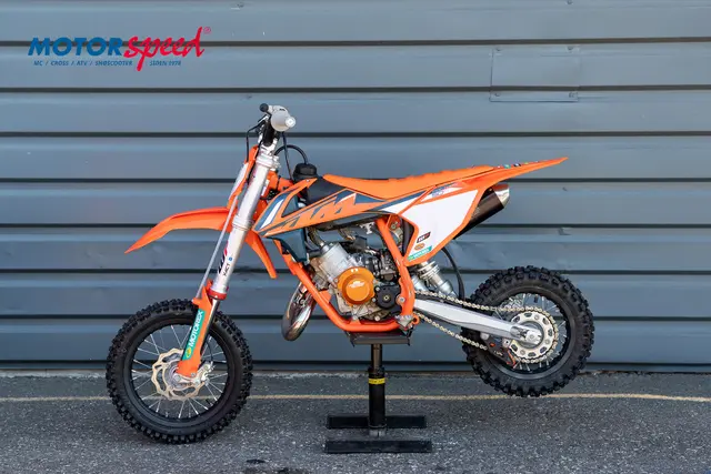 KTM 50 SX FACTORY EDITION 2023 Gått ca 15 timer ( timeteller 2,3t) 