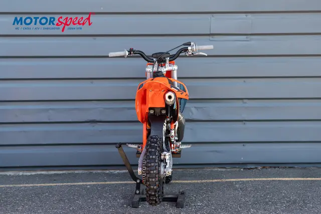 KTM 50 SX FACTORY EDITION 2023 Gått ca 15 timer ( timeteller 2,3t) 