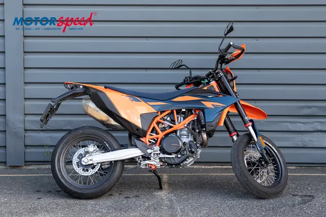 KTM 690 SMC R 2026 Demo Km stand: 352 pr 19.08.26 