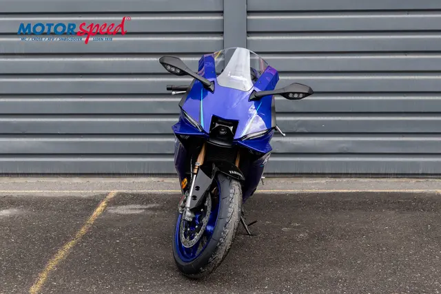 Yamaha R9 2026 Demo Icon Blue, Km stand: 568 pr 17.08.26 