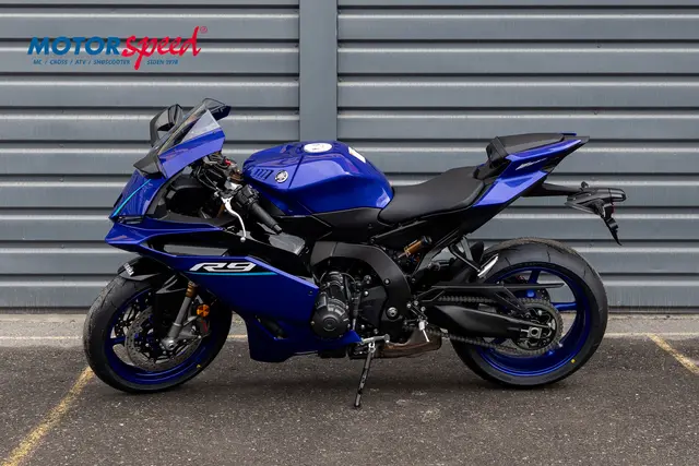 Yamaha R9 2026 Demo Icon Blue, Km stand: 568 pr 17.08.26 