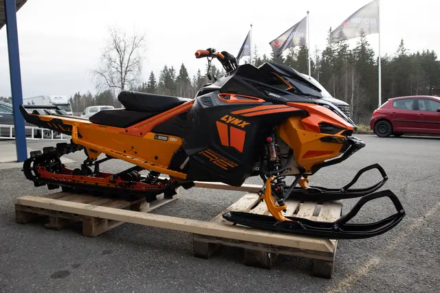 LYNX BOONDOCKER RE 3900 850 E-TEC 2021 921mm, 4265Km 