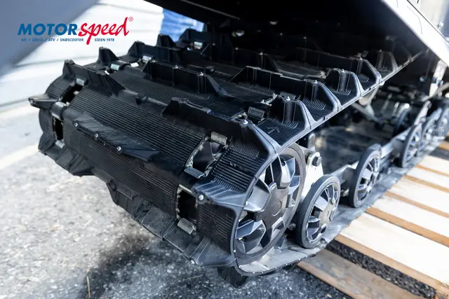 Lynx Commander 900 LTD 2022 Grå/sort 12255 km 