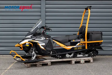 Lynx 69 Ranger Alpine 900ACE TurboR 2025 Demo, g&#229;tt 943 km pr 28.10.25