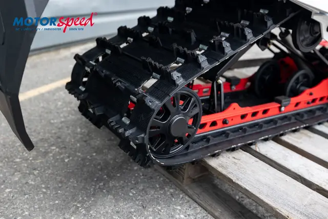 Lynx Adventure Elektrisk 2025 Demo Regnr UD6075, gått 76 km pr 19.11.25 