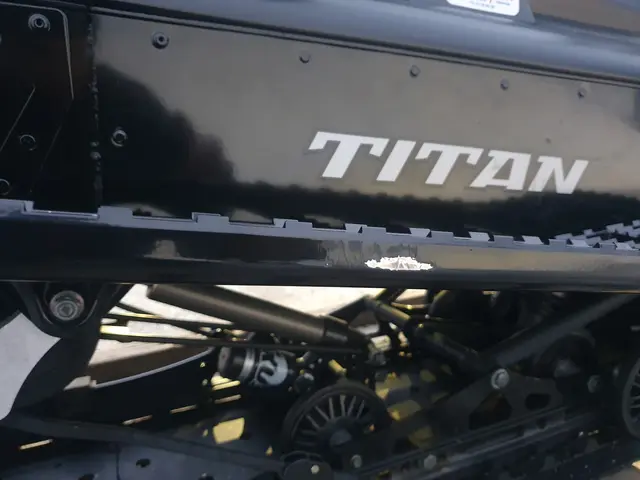 Polaris Titan Adventure S4 155 2023 Demo,gått 2168 km / 162 t pr 01.10.25 