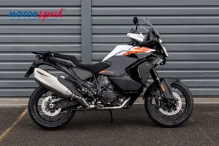 KTM 1390 Super Adventure S EVO 2026 Sort