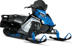 Polaris TITAN 650 Nordic Pro 2025 155&quot;, Velocity Blue/White