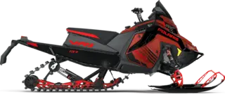 Polaris BOOST INDY VR1 Dynamix 2025 137&quot;, Marmalade Orange